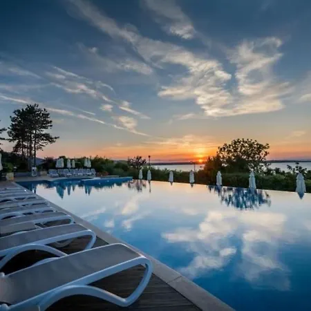 Great Vacation For The Whole Family Santa Marina * Szozopol